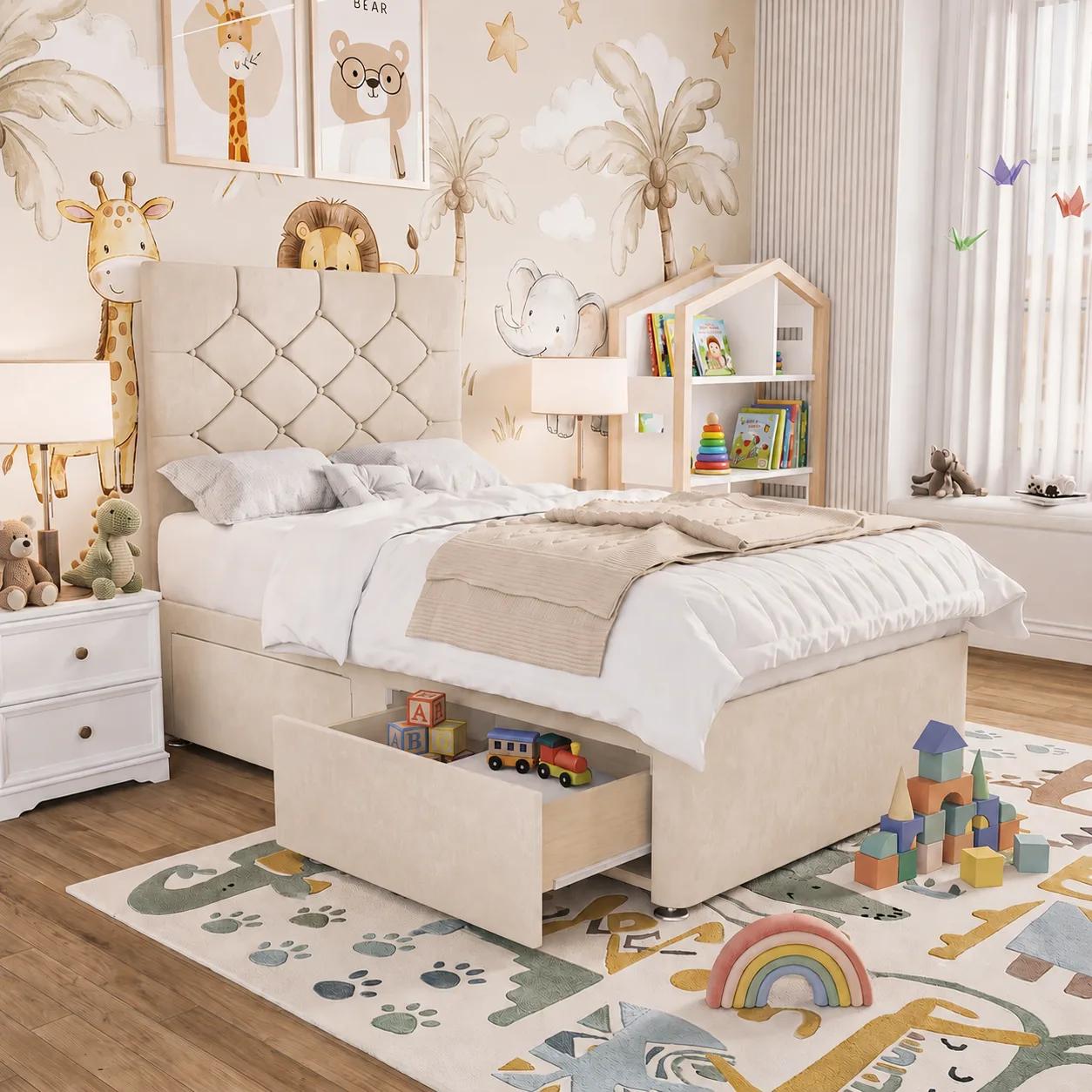 Cream Naples